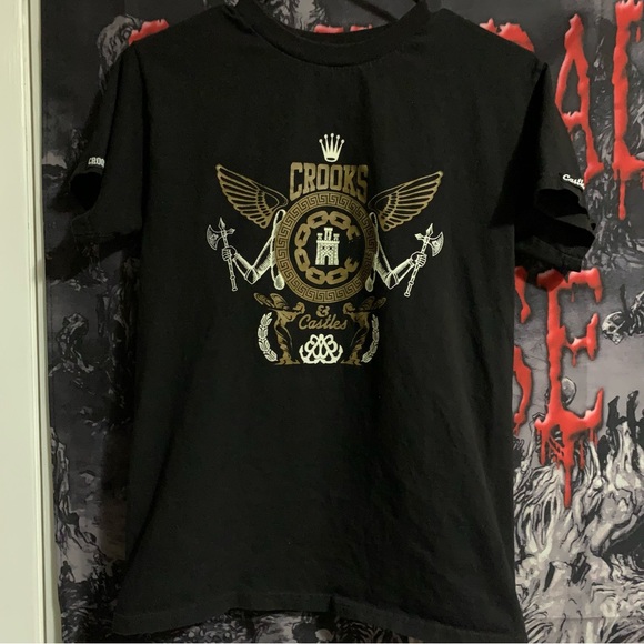 Crooks & Castles Black T-Shirt | Small - Picture 1 of 5